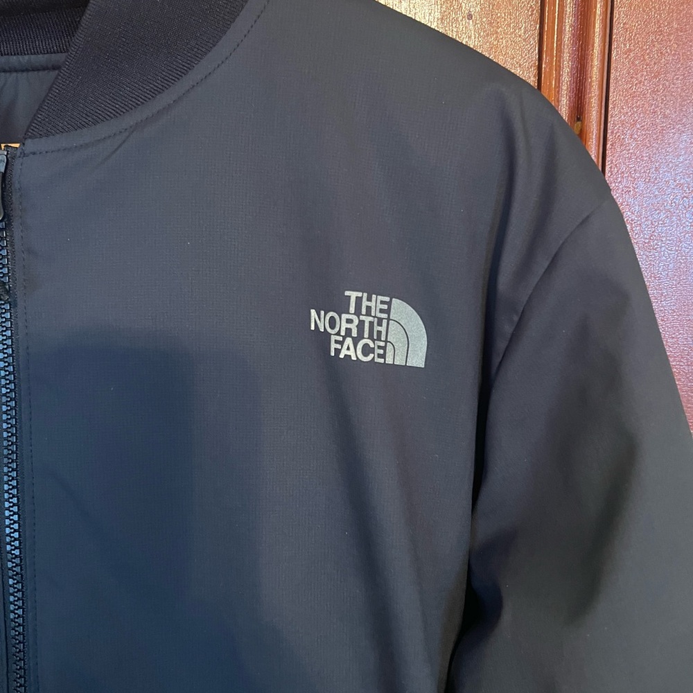 Northface Lightweight Reversible Jacket - image 3